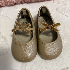 Old Navy Sparkly Gold Kids Dress Shoes